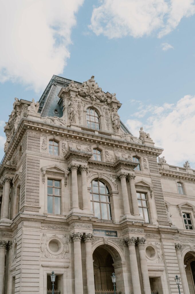Paris wedding elopement photographer